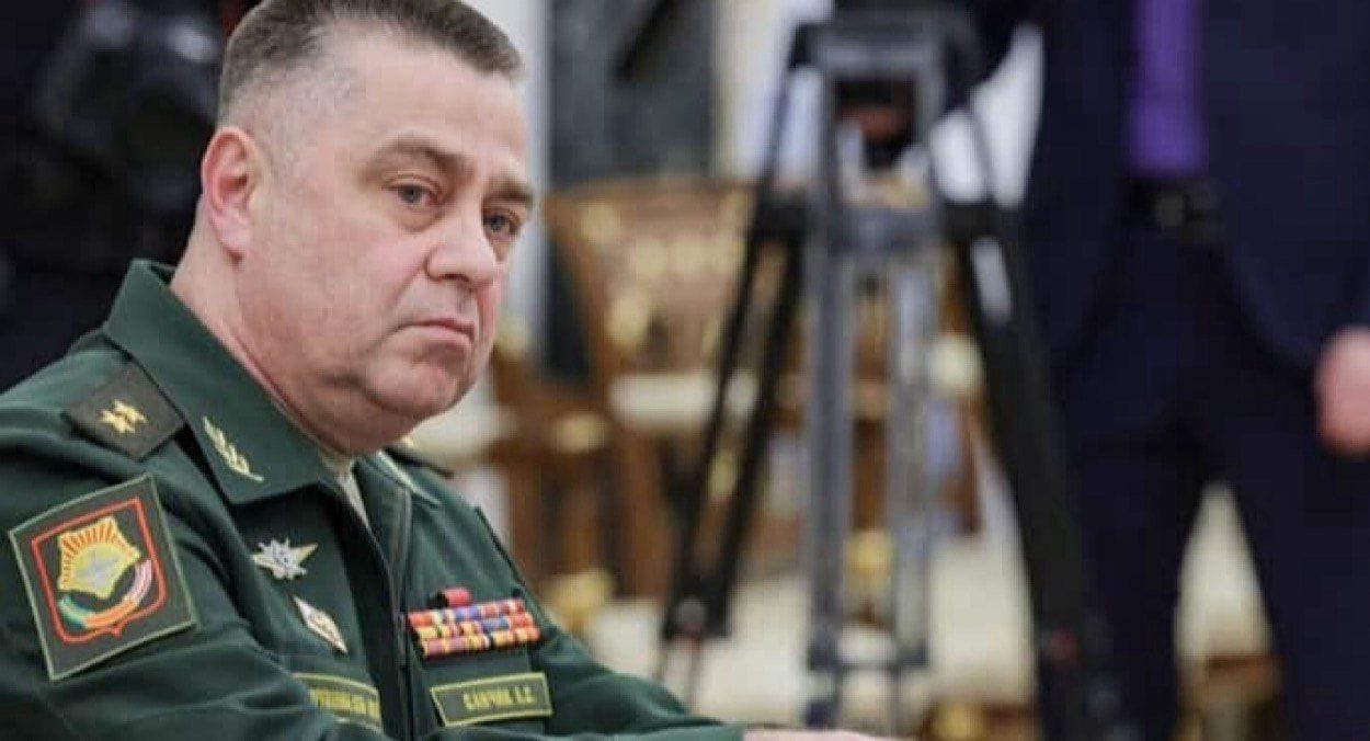 Путин реорганизира тила, генерал-полковник А. Санчик, пожарникар със жестока дисциплина
