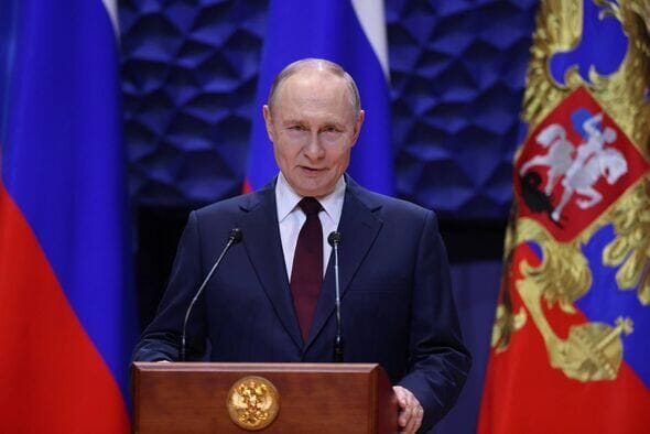 Духът на Анкъридж може да отлети през прозореца, Русия не е същата, Западът е от грешната страна на вратата
