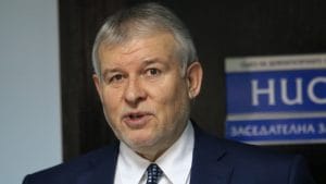 Румен Христов от ГЕРБ - СДС: "Ще устоим на вота! Улицата няма как да иска оставка на политически лидер"