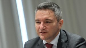 Сигурност това е здравеопазване, инфраструктура, и др., а не само оръжия