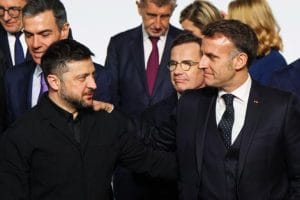 Европейският отговор при евентуално примирие: Лондон и Париж с „успокояващи сили“ за Украйна