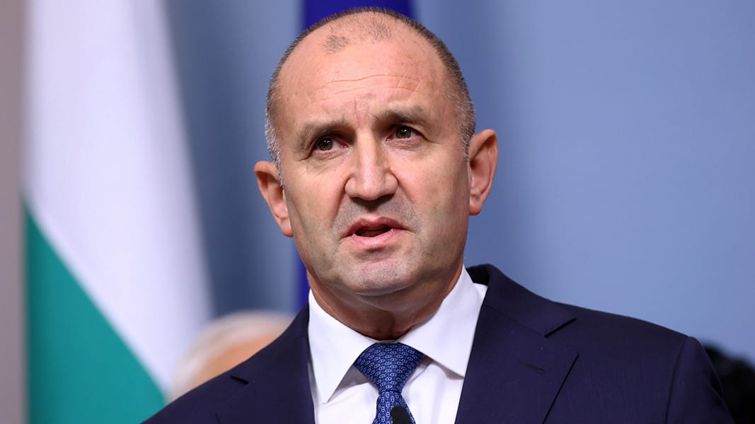 Радев за Венецуела: Виждаме правото на силния, има риск за сигурността на всяка страна и България