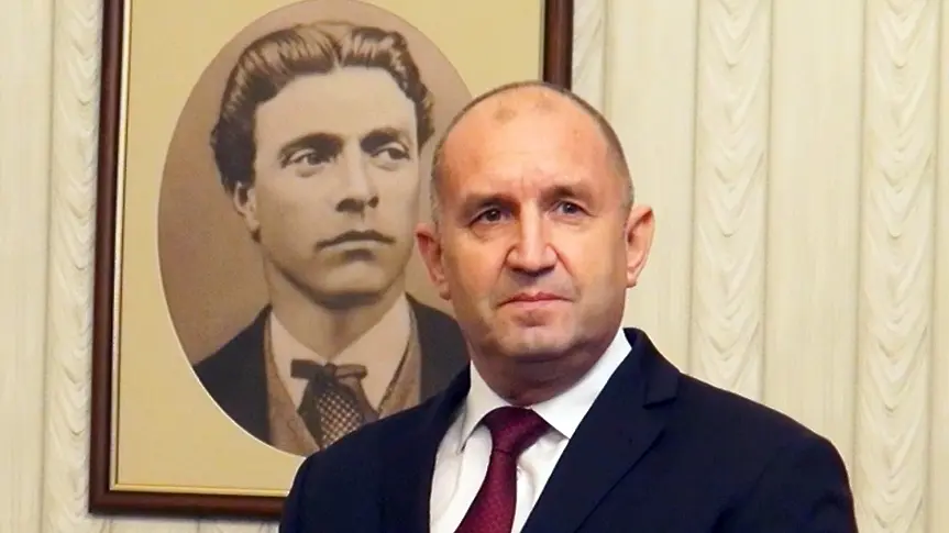 „Заедно срещу олигархията“: Румен Радев подава оставка като президент. Предстои битката за отечеството. Готови сме, можем и ще успеем! 