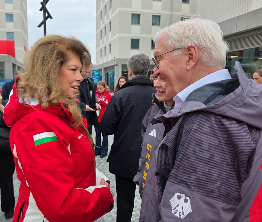 Президента на България Илияна Йотова се срещна президента на Германия Щайнмайер в олимпийското село в Милано