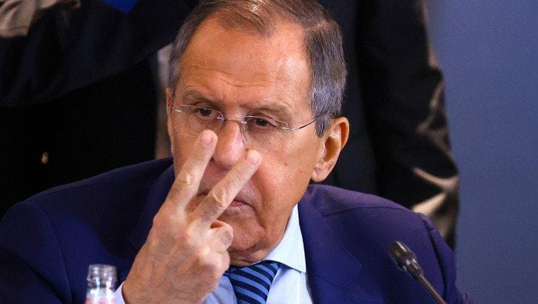 Европа, криейки се зад режима в Киев, директно се готви за война с Русия