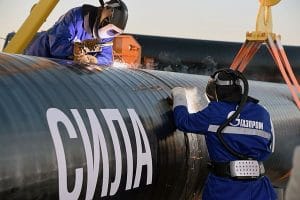 САЩ и Великобритания препродават руски газ на Европа, голямата измама със 19-те пакета санкциите
