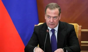 Медведев към Калас: Ще влезем и без визи в Европа - както през 1812 и 1945 г.