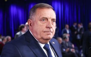 Додик възнамерява да присъства на парада за Деня на победата в Москва