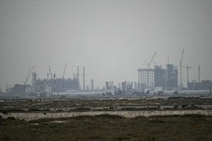 Газовите пазари под натиск: Катар спира най-големия в света завод за втечнен природен газ