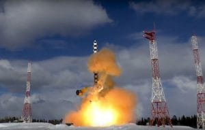 Москва учи бързо, отстъпка пред Вашингтон е покана за агресия, Иран доказа, че със САЩ се преговаря само с оръжие