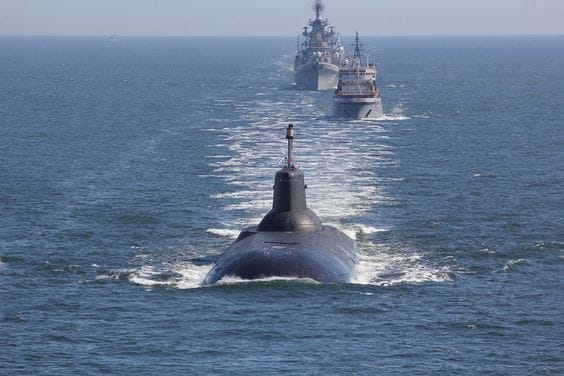 „Оникс“ смълча НАТО и разцепи небето, Москва демонстрира как ще горят корабите на Алианса