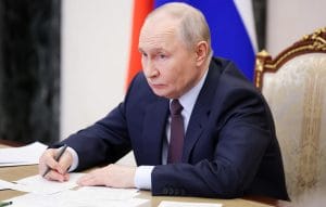 Ограничения на интернет и защита на интересите в Арктика: Изявления на Путин