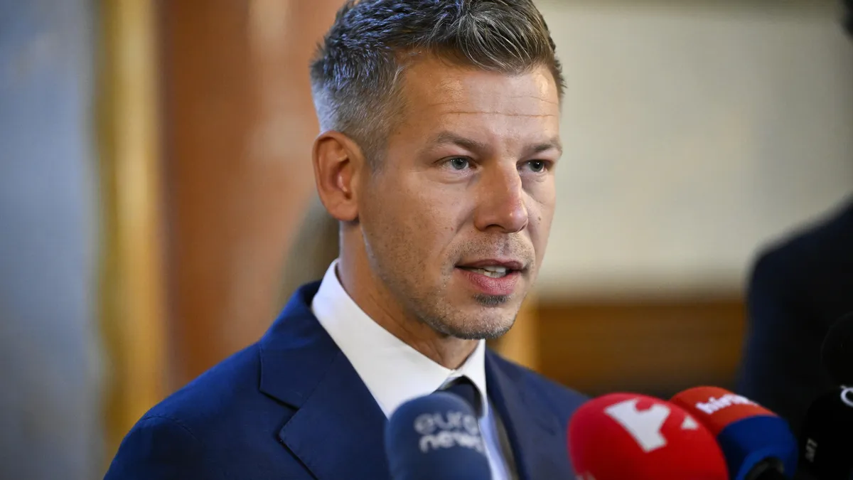 Петер Мадяр: Унгария ще арестува Нетаняху, ако влезе в странат