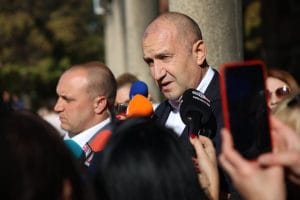 Радев: България днес има историческия шанс да изчисти олигархията