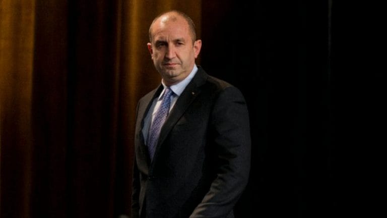 Румен Радев: Служебното правителство на България открито води кампания срещу изборите на 19 април