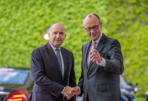 Европа с нов дипломатически път към Русия след срещата между Мерц и Радев