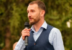 Кметът на столичния "Младост" обясни, че е станал криптомилионер с дарения получени от родителите си