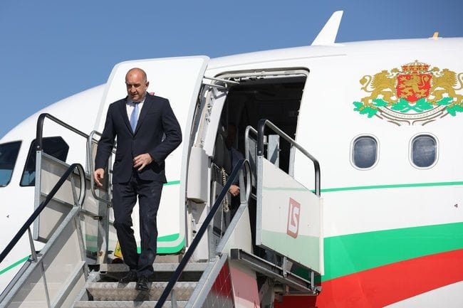 Премиерът на България Румен Радев в първото посещение в чужбина ще посети Берлин
