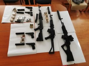Доклад на ООН освети военния износ на България: танкове, артилерия и хиляди гранатомети по пътя към Украйна