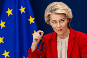 ЕС затяга режима за украинските бежанци? Брюксел обсъжда ограничения за мъже в бойна възраст