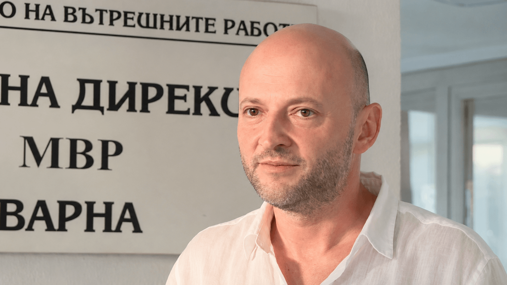 Край на чадърите? Държавата влиза в решителен сблъсък за „Баба Алино“, Невзоров: "Всичко ми е наред"