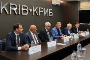 КРИБ поиска край на специалния режим: Държавните служители да плащат сами осигуровките си