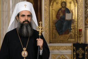 Патриарх Даниил застана твърдо зад Радев в скандала със санкциите срещу Москва