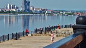 Русия и Китай без граници: Град на границата се превърна в символ на новия геополитически съюз