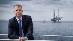Газовата буря се спука: Правителството на Радев не подарява Черно море, България печели от сделката