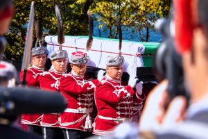 Самуил се завърна в България: Радев превърна историческата почит в призив срещу разделението