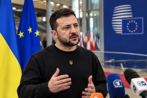 Украйна: ракетите свършват, Зеленски предупреждава за 20 милиона бежанци и иска нови 70 милиарда евро
